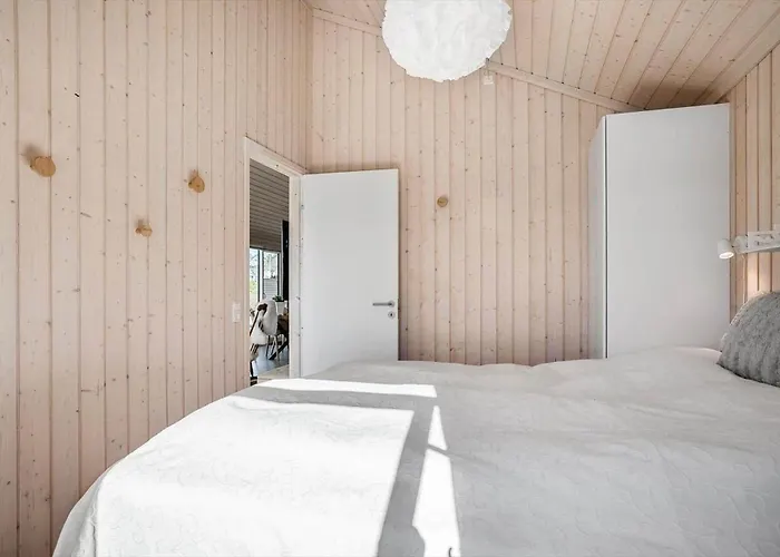 Holiday home 8218-lundby-soloje-strandvej-20